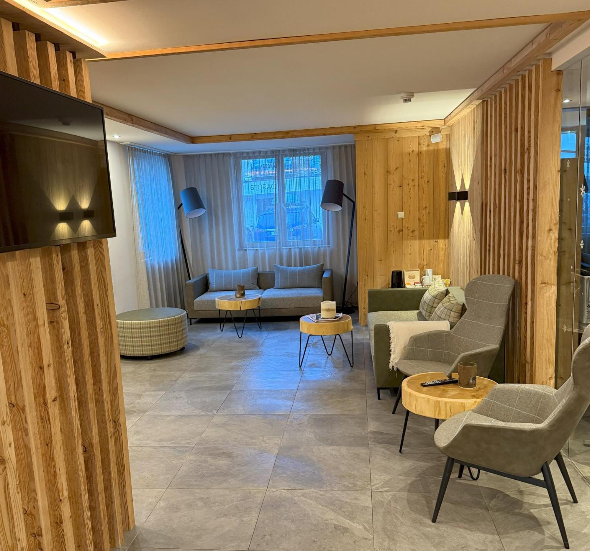 מאיירהופן Alpin Apartments מראה חיצוני תמונה
